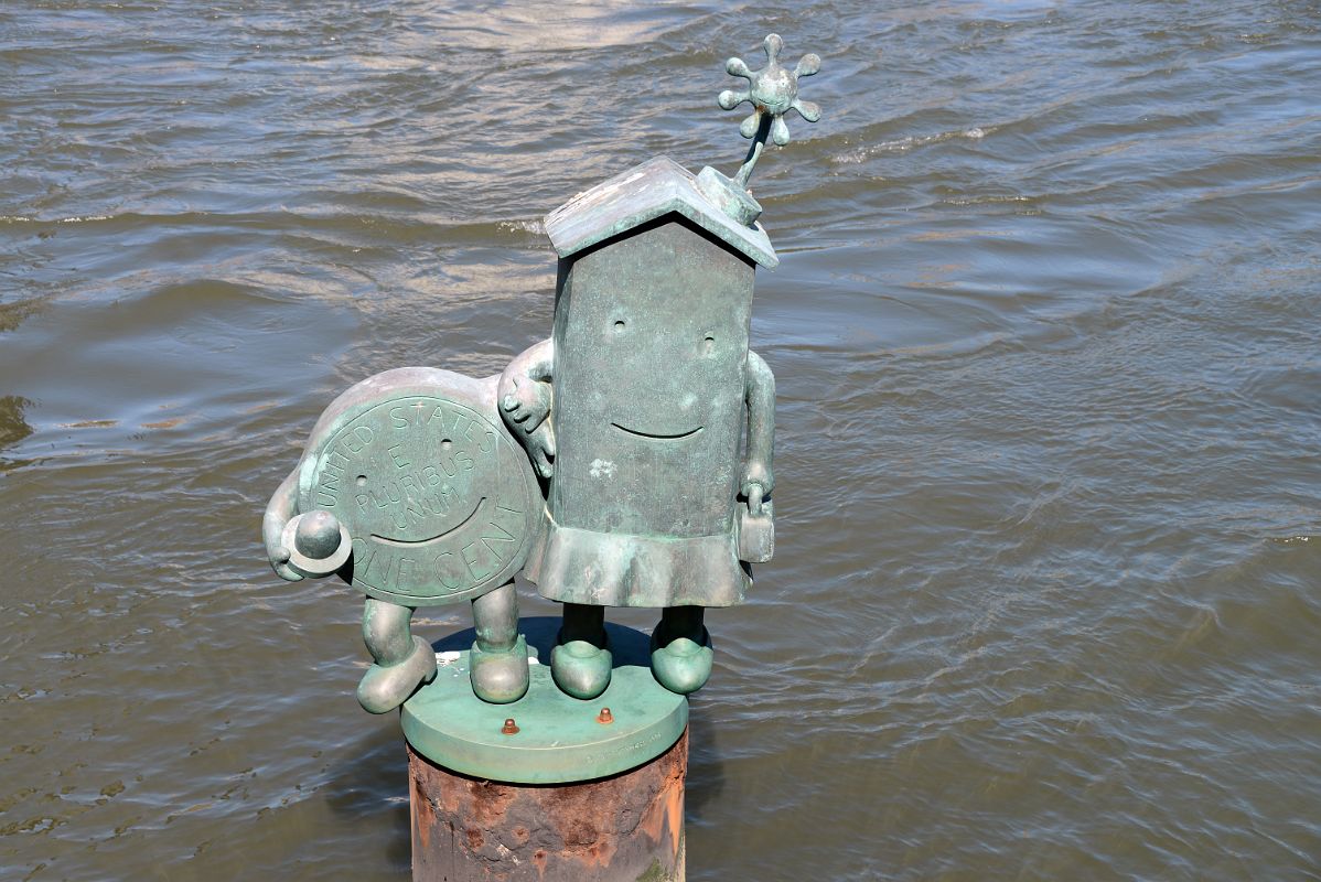 56 New York City Roosevelt Island The Marriage of Money and Real Estate sculpture 1 by Tom Otterness Built In 1996